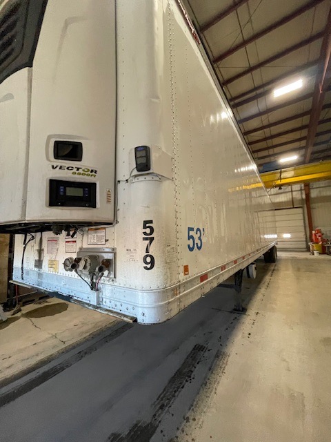 2014 Great Dane Everest reefer trailer Carrier Vector™ 8500R Refrigeration Unit (579)