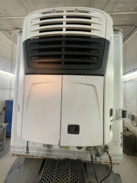 2014 Great Dane Everest reefer trailer Carrier Vector™ 8500R Refrigeration Unit (579)